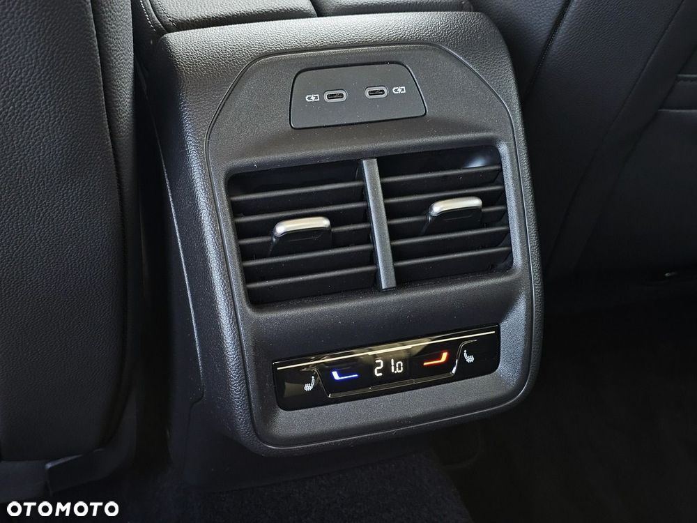 Skoda Superb 2.0 TDI SCR 4x4 L&K DSG - 26