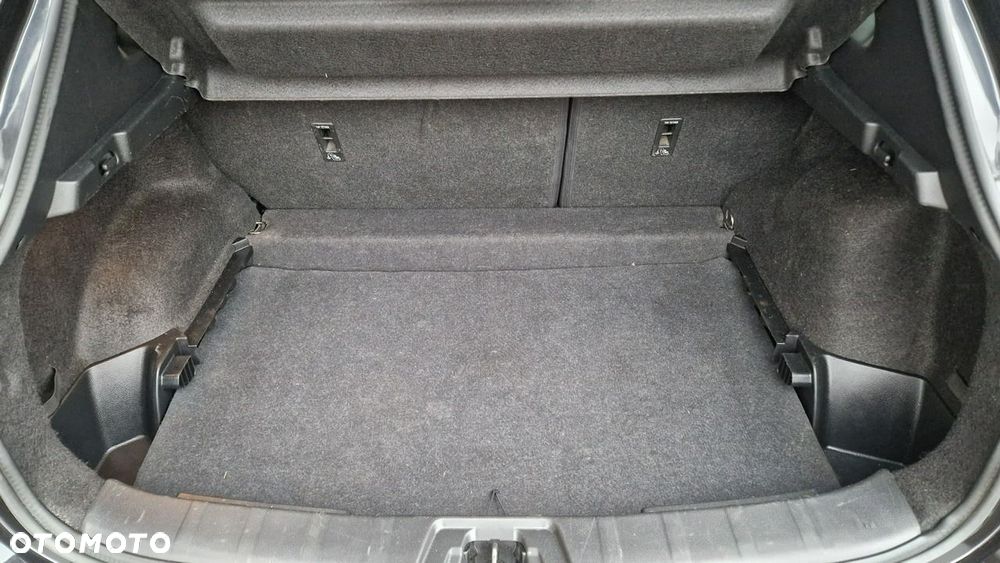 Nissan Qashqai - 11