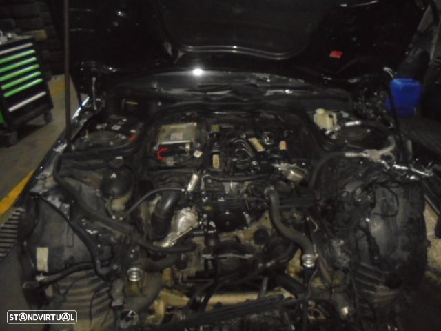 Carro MOT:    CXVEL:2122705600/7226460 MERCEDES  W212 2010 E220 CDI 170CV 4P PRETO DIESEL - 2