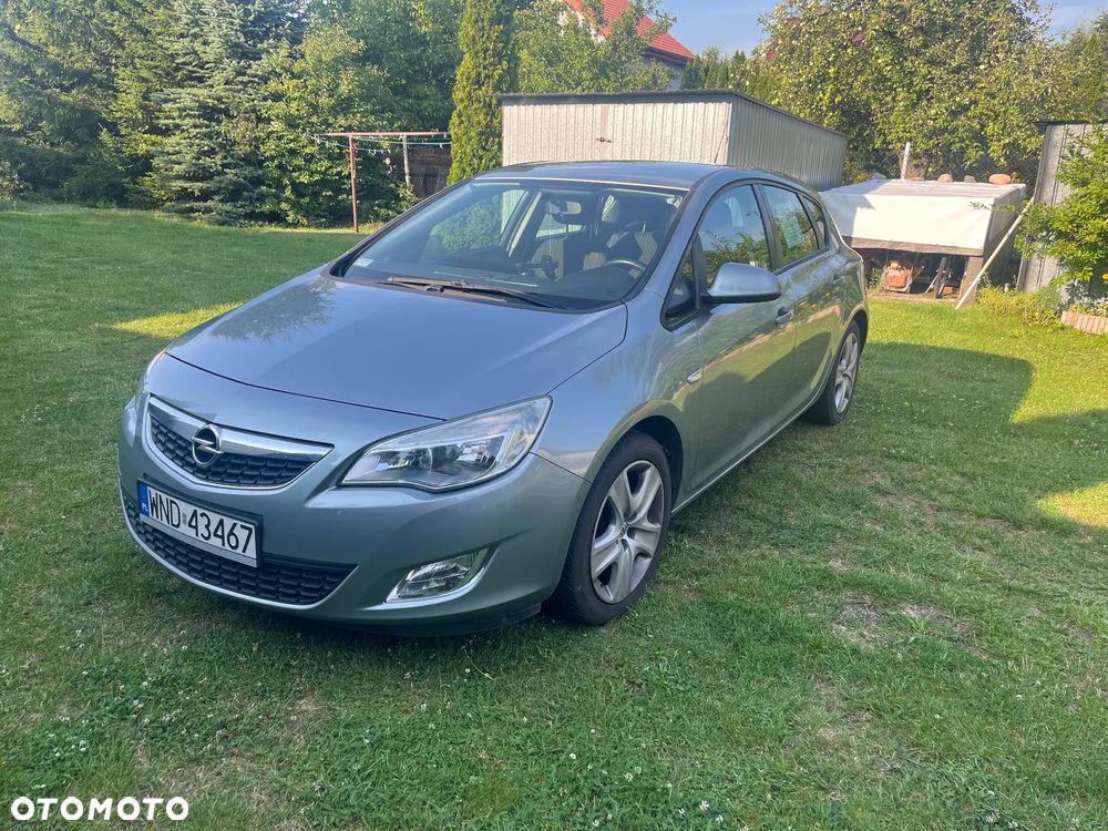 Opel Astra 1.6 Enjoy - 1