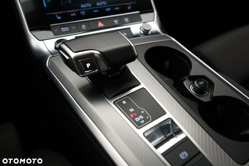 Audi A6 Avant - 21