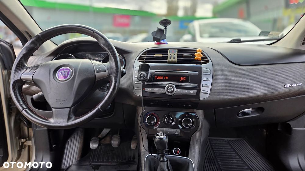 Fiat Bravo 1.4 T-JET 16V Dynamic - 20