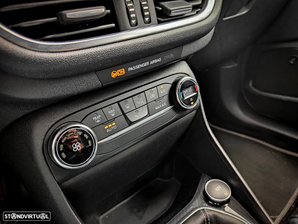 Ford Fiesta 1.0 EcoBoost Active X - 29