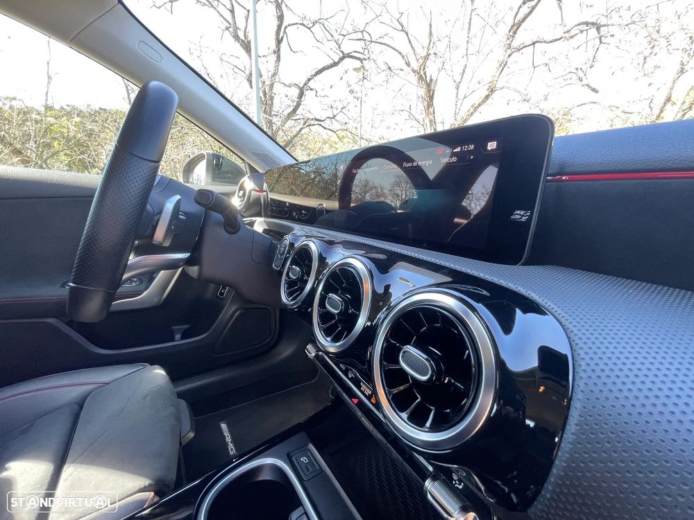 Mercedes-Benz A 250 - 28