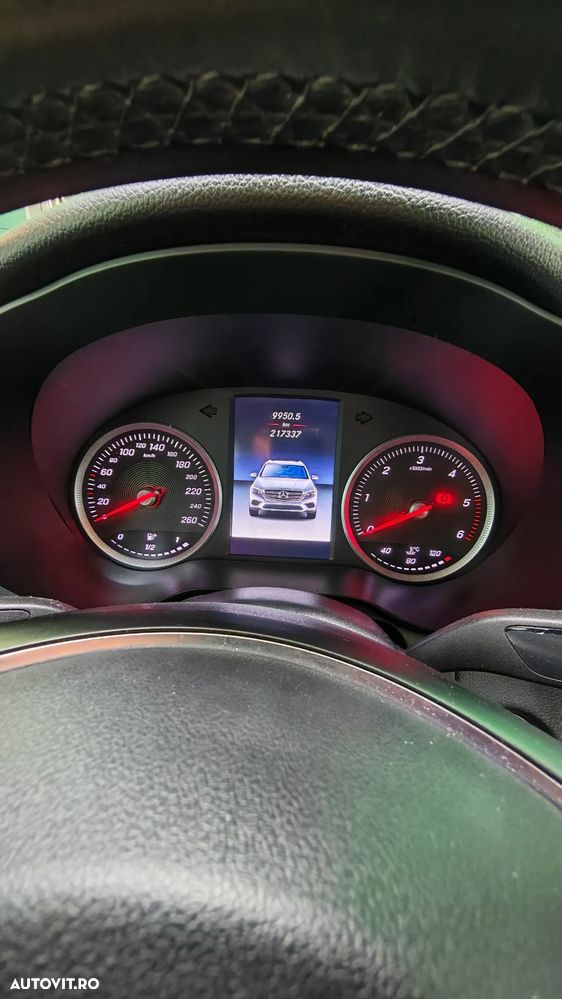 Mercedes-Benz GLC 220 d 4Matic 9G-TRONIC - 7