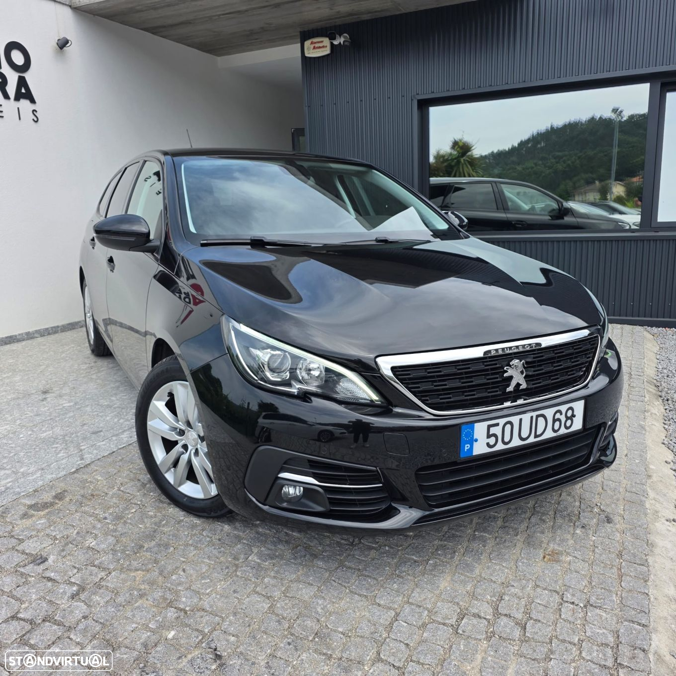 Peugeot 308 SW 1.5 BlueHDi Active - 15