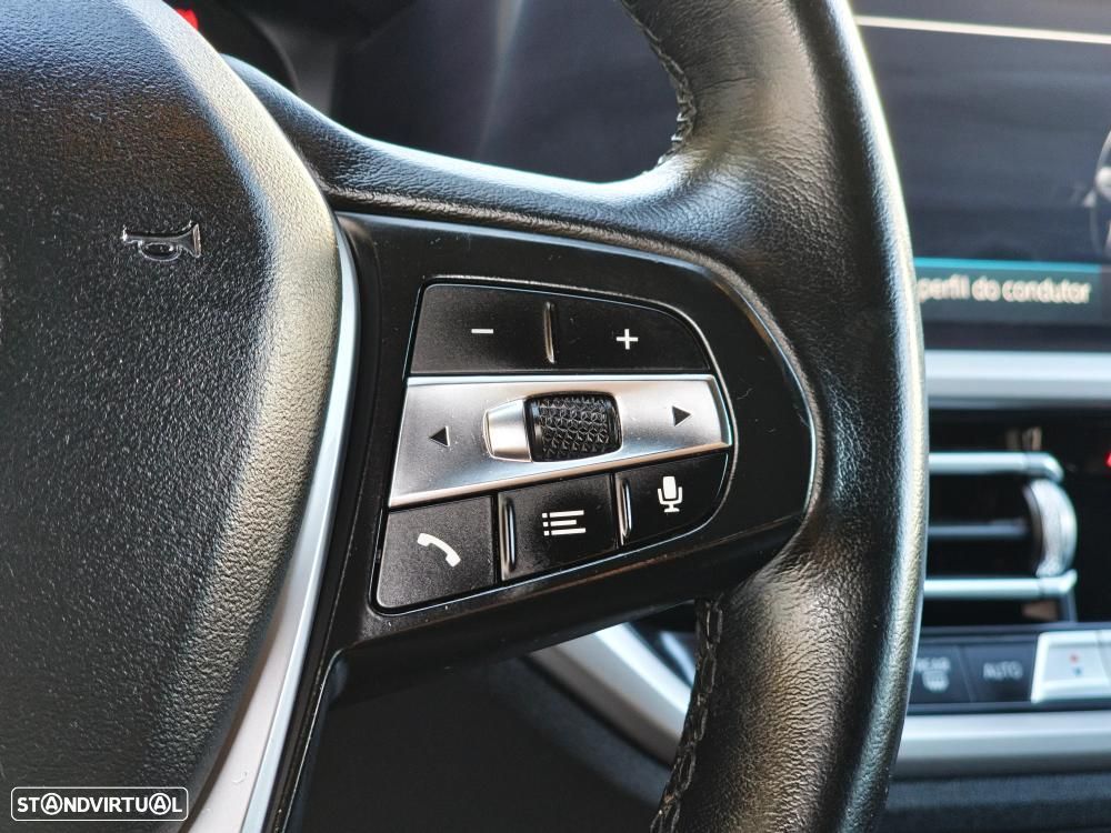 BMW 320 e Touring Line Sport Auto - 18