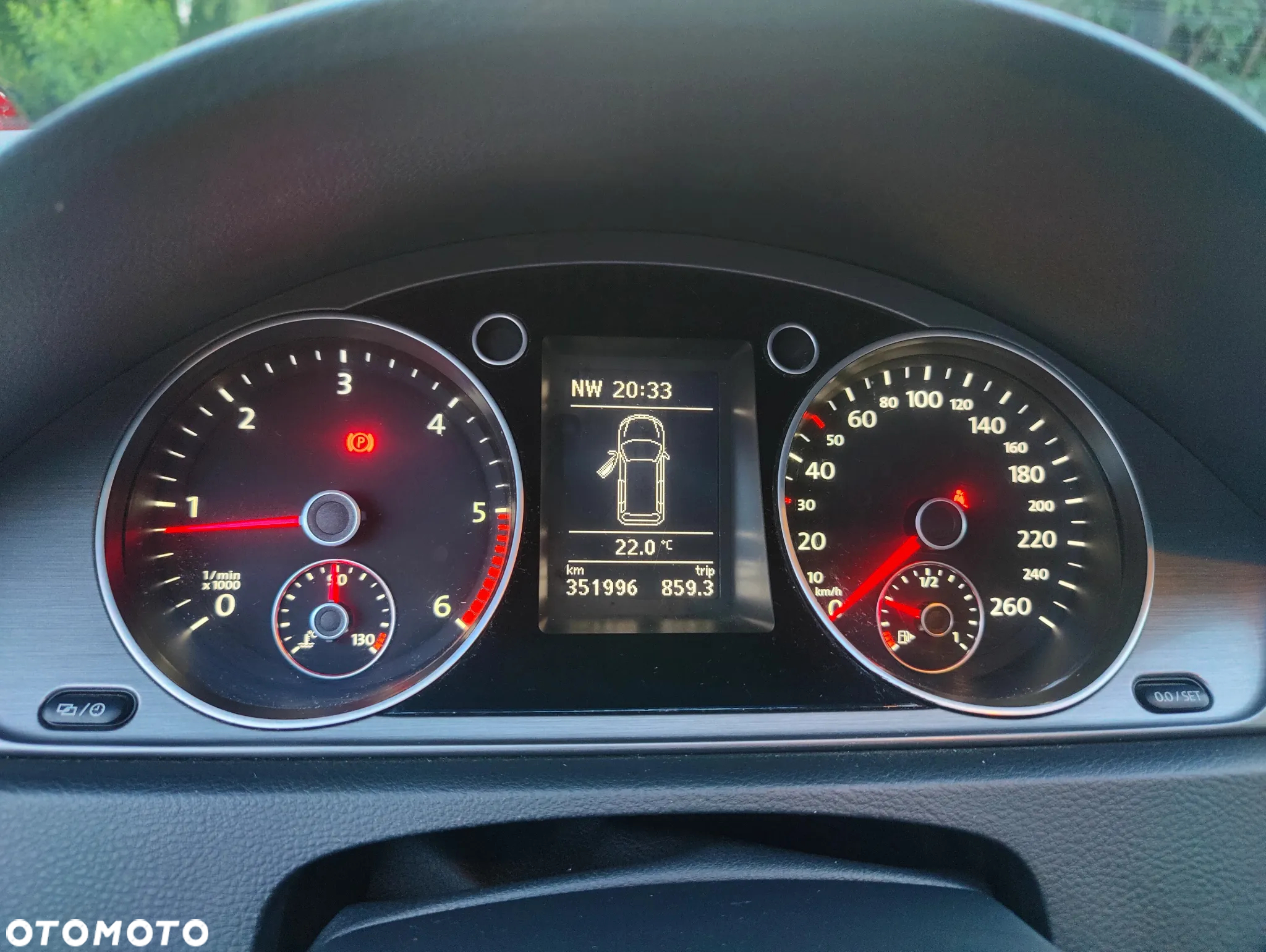 Volkswagen Passat 2.0 TDI Comfortline - 6