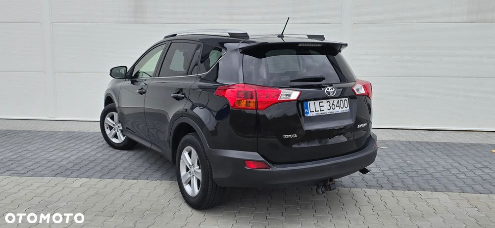 Toyota RAV4 2.0 D-4D Active 4x2 - 6
