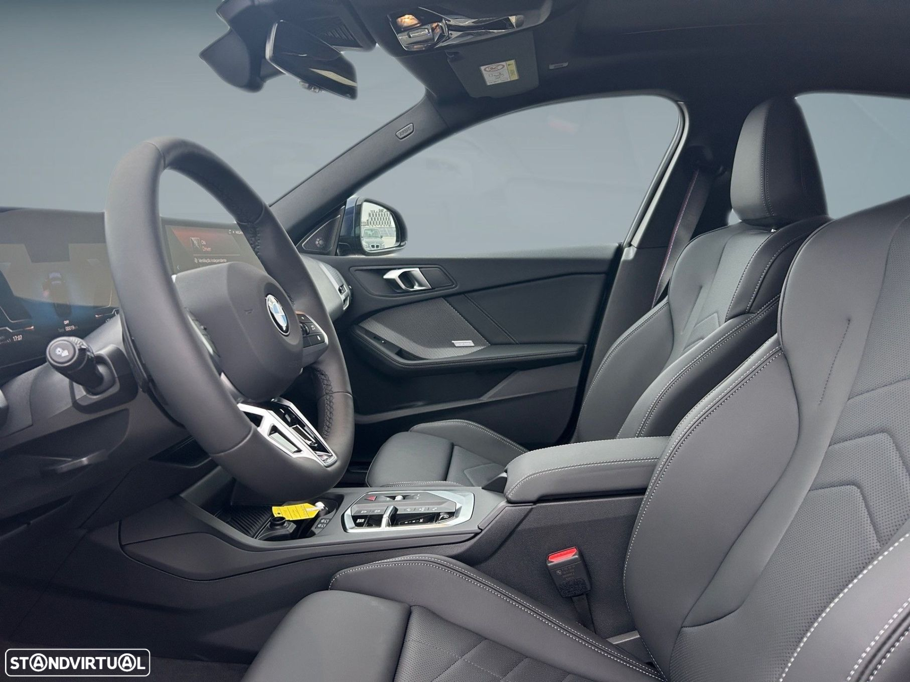 BMW 220-gran-coupe d Pack Desportivo M - 4