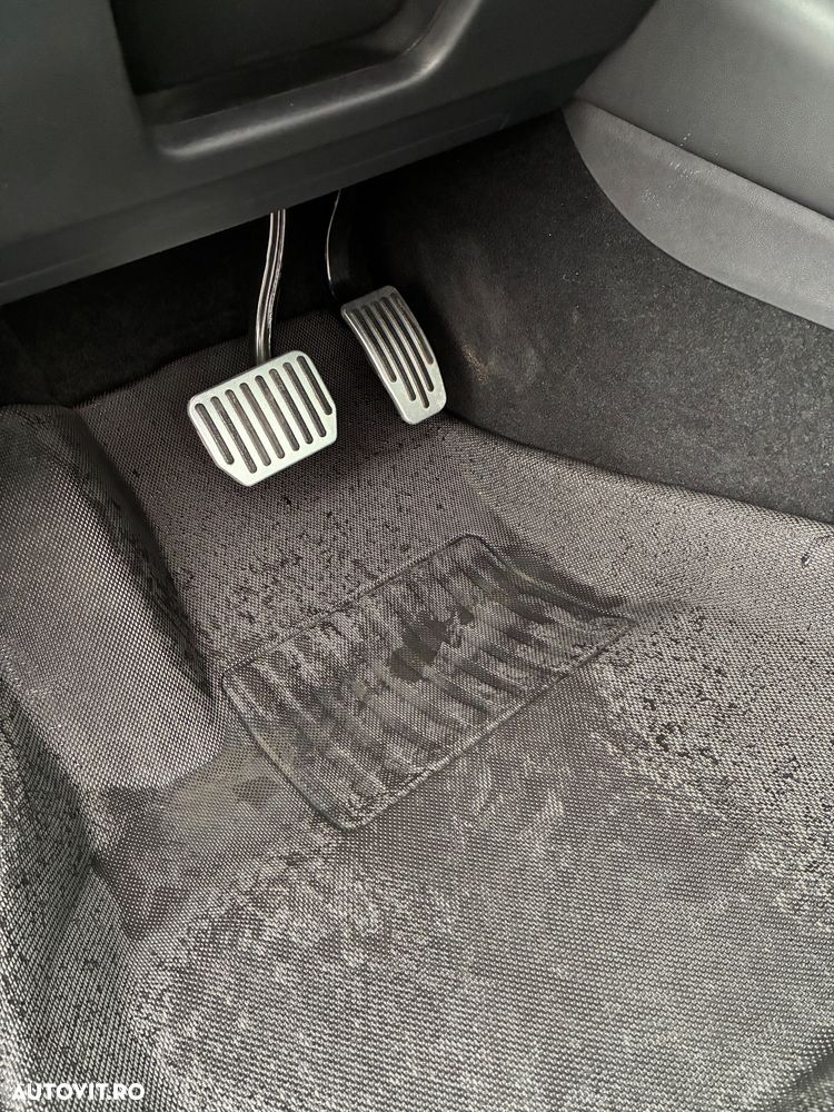 Tesla Model 3 AWD Dual Motor - 23