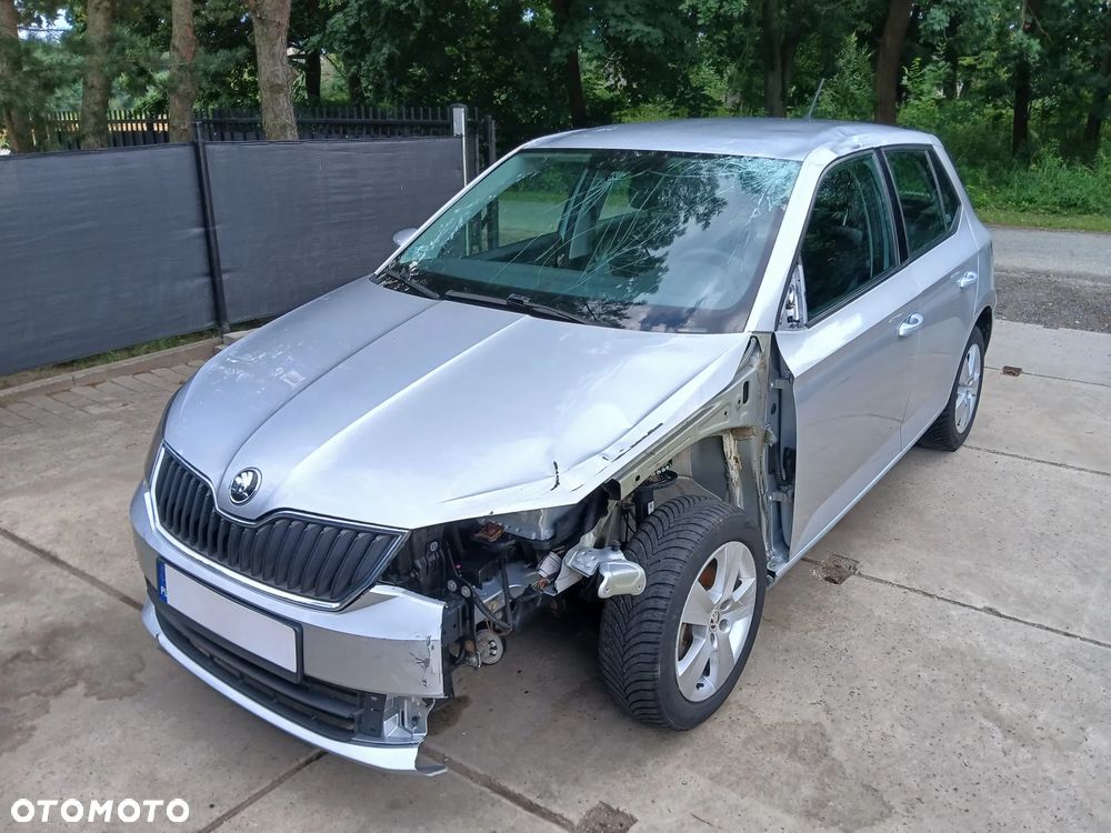 Skoda Fabia 1.0 Ambition - 14