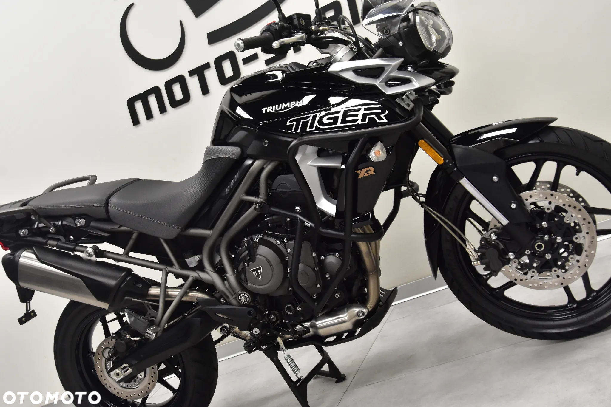 Triumph Tiger - 11