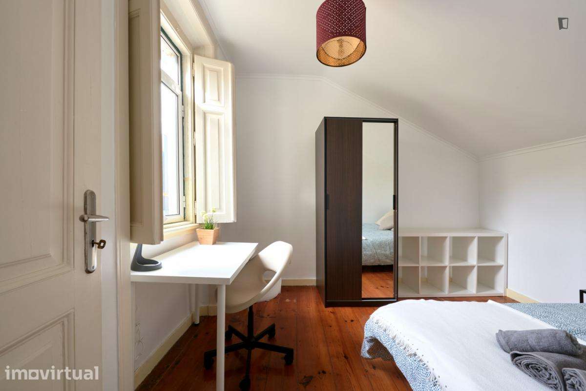 Quarto - localizado em Avenida da Liberdade Lisbon - Grande imagem: 4/43