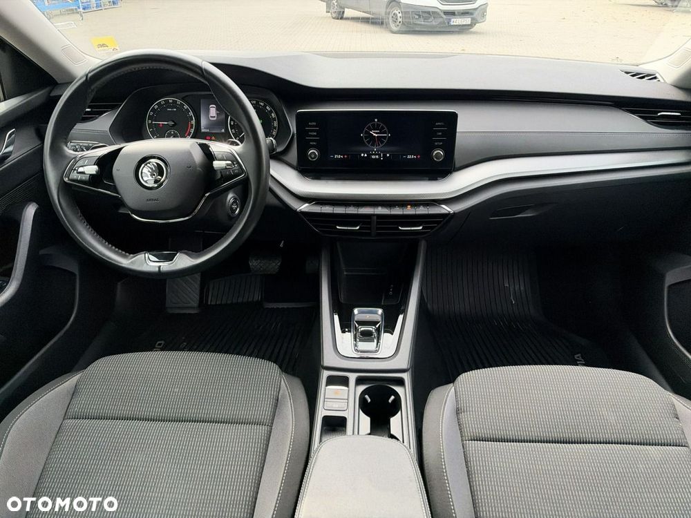 Skoda Octavia 2.0 TDI DSG Ambition - 22
