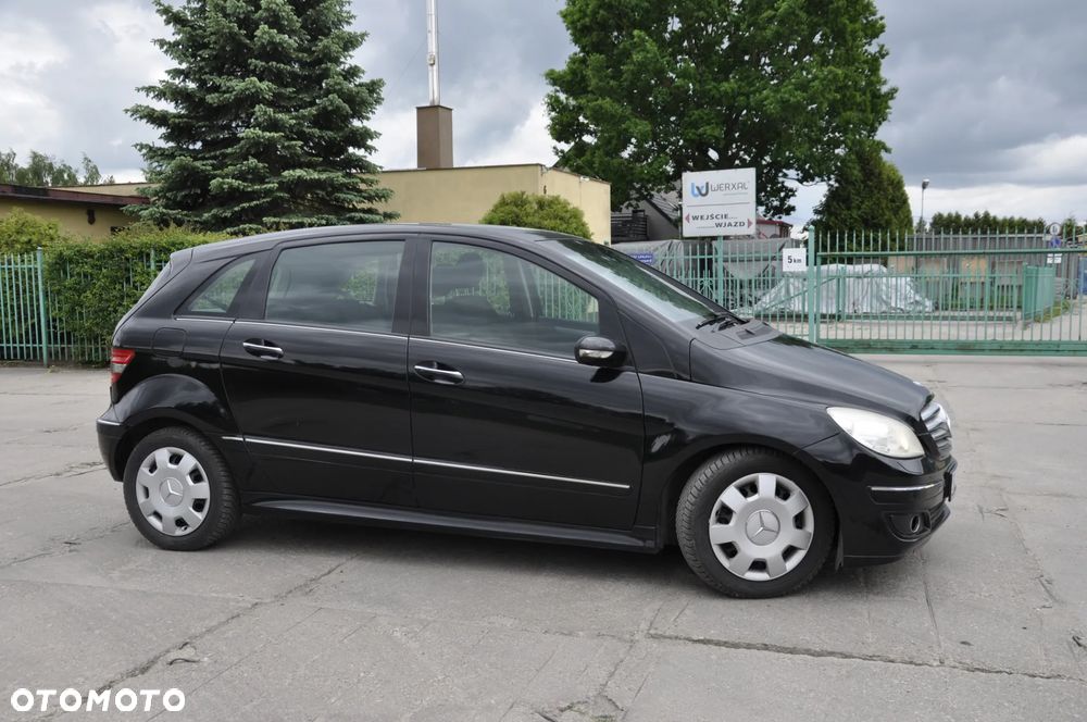 Mercedes-Benz Klasa B 180 CDI Autotronic - 10