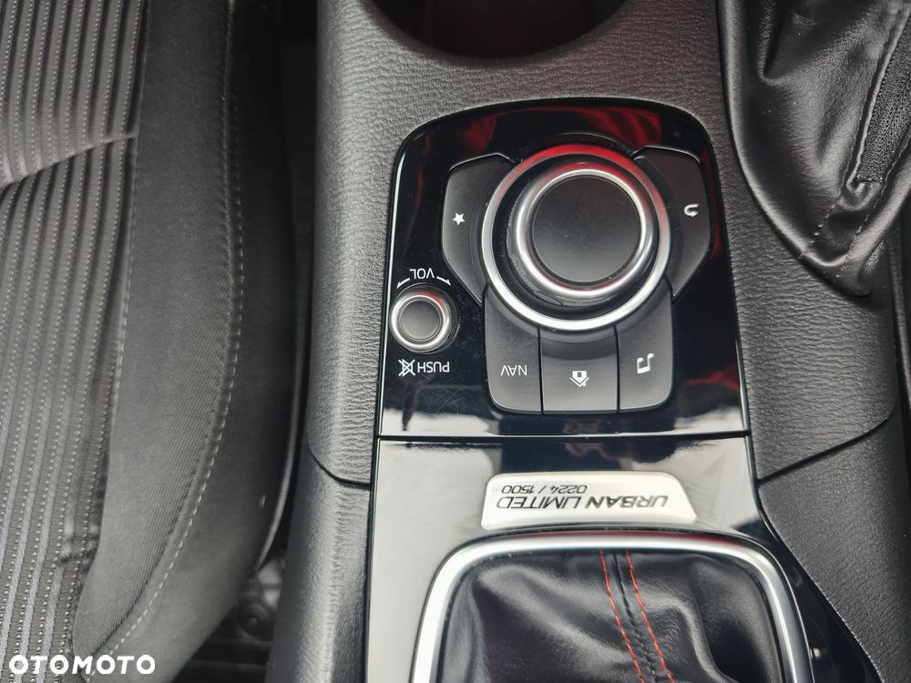 Mazda 3 SKYACTIV-G 120 Urban Limited - 6