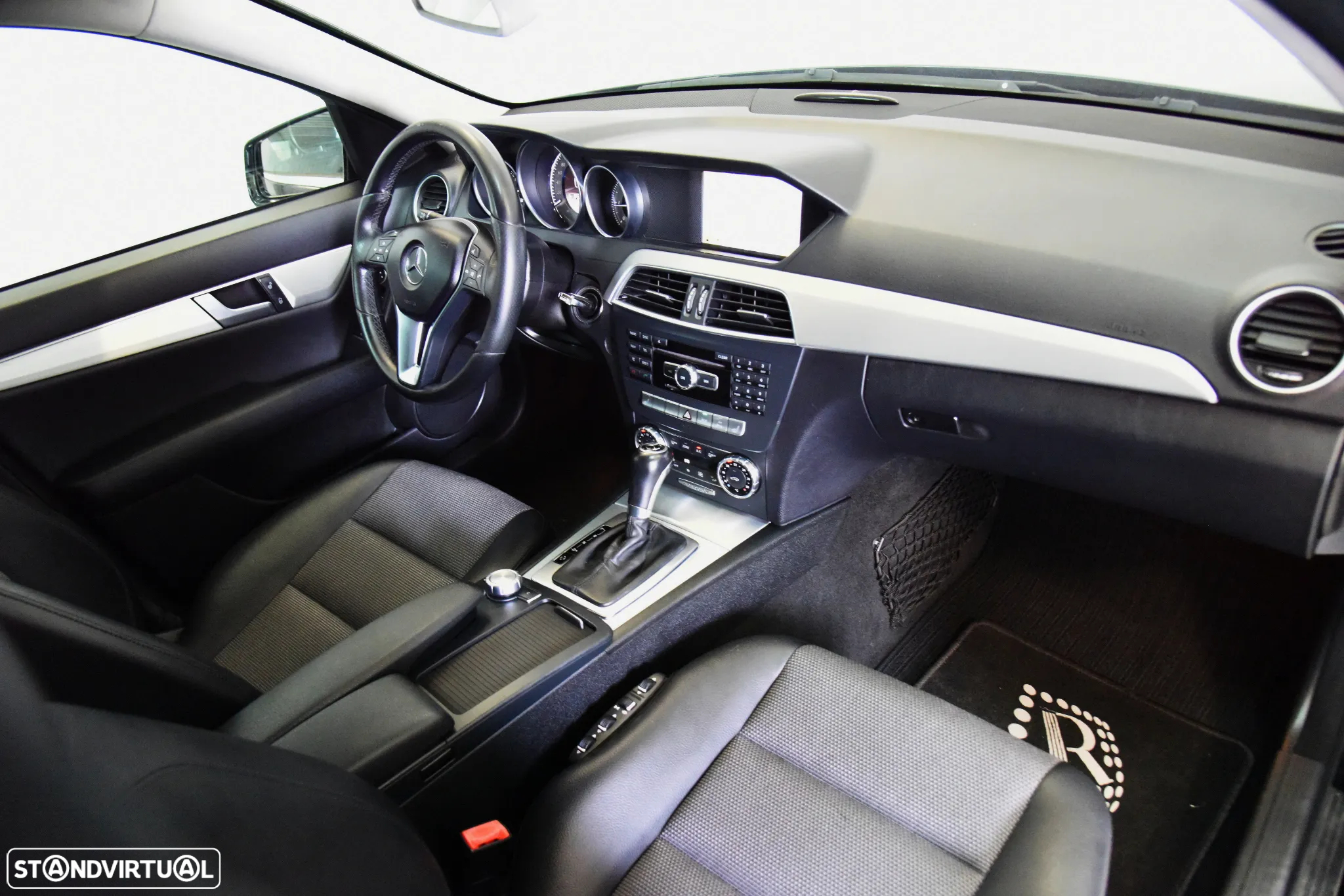 Mercedes-Benz C 220 CDi Avantgarde BlueEfficiency Aut. - 16