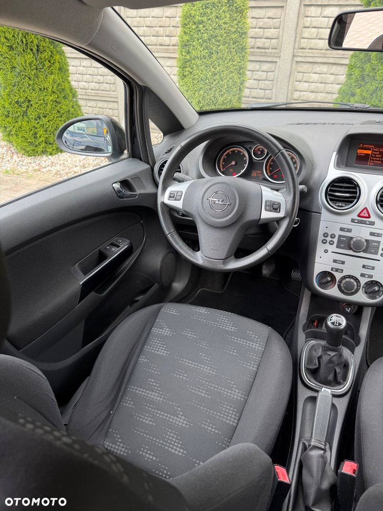 Opel Corsa 1.4 16V Navi - 34