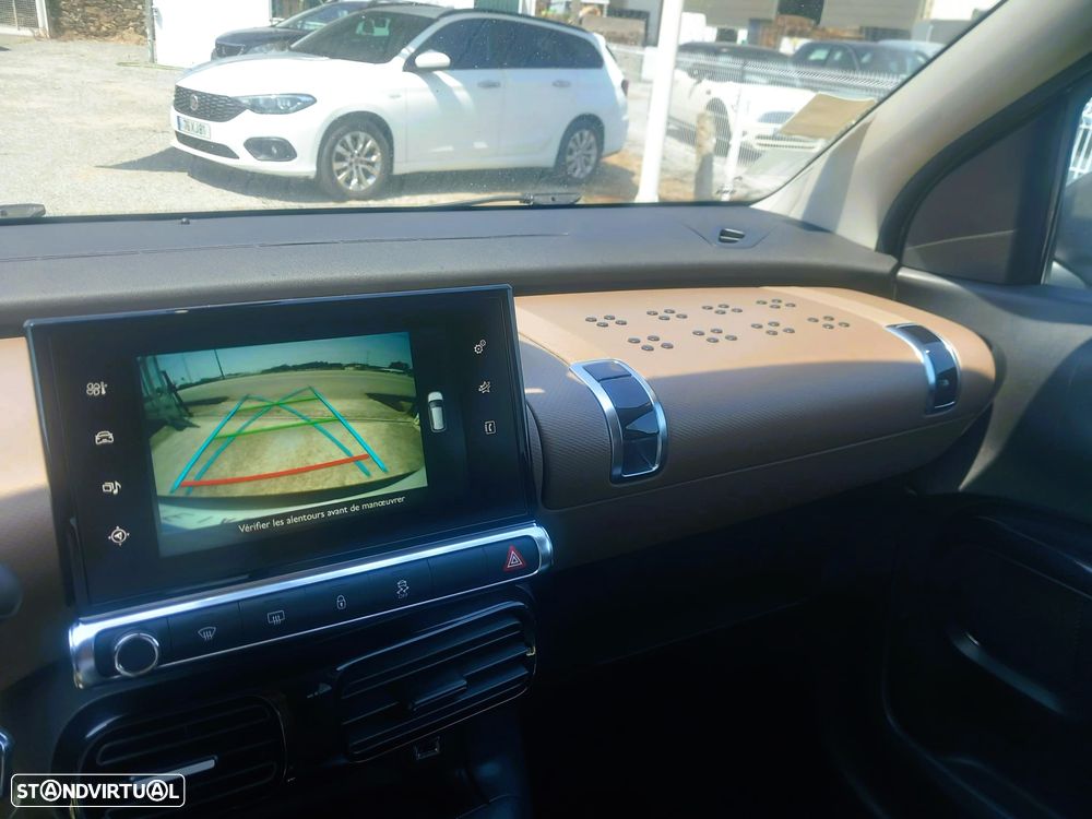 Citroën C4 Cactus 1.2 PureTech Shine - 21