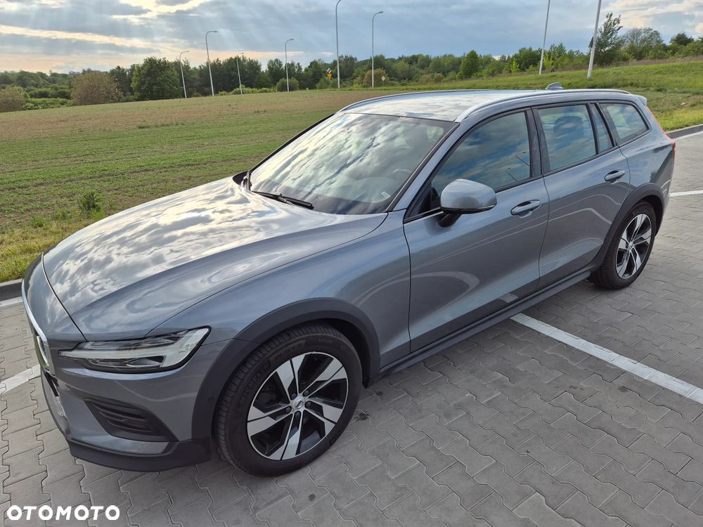 Volvo V60 Cross Country D4 AWD - 4