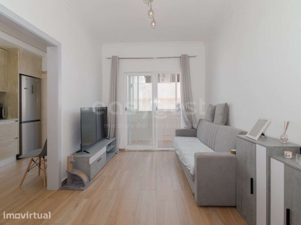 Apartamento T2 Baixa da Banheira - Renovado - Grande imagem: 3/15