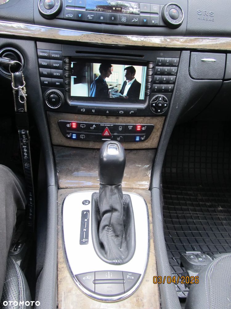 Mercedes-Benz Klasa E 320 CDI T Avantgarde - 5