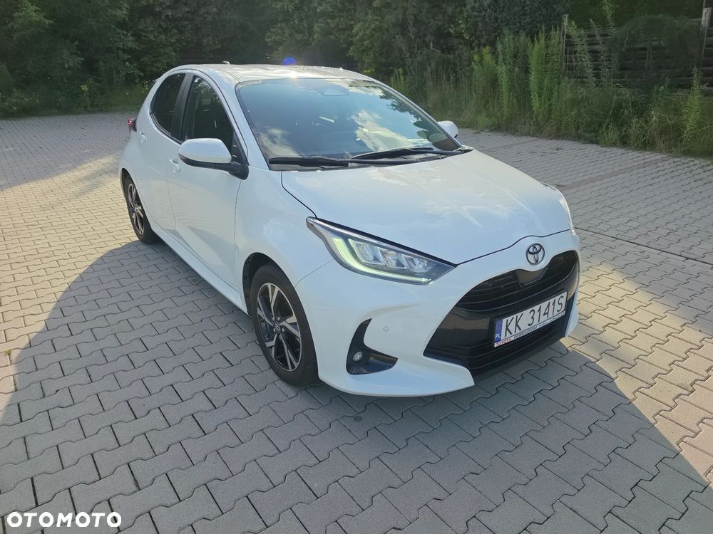 Toyota Yaris - 1