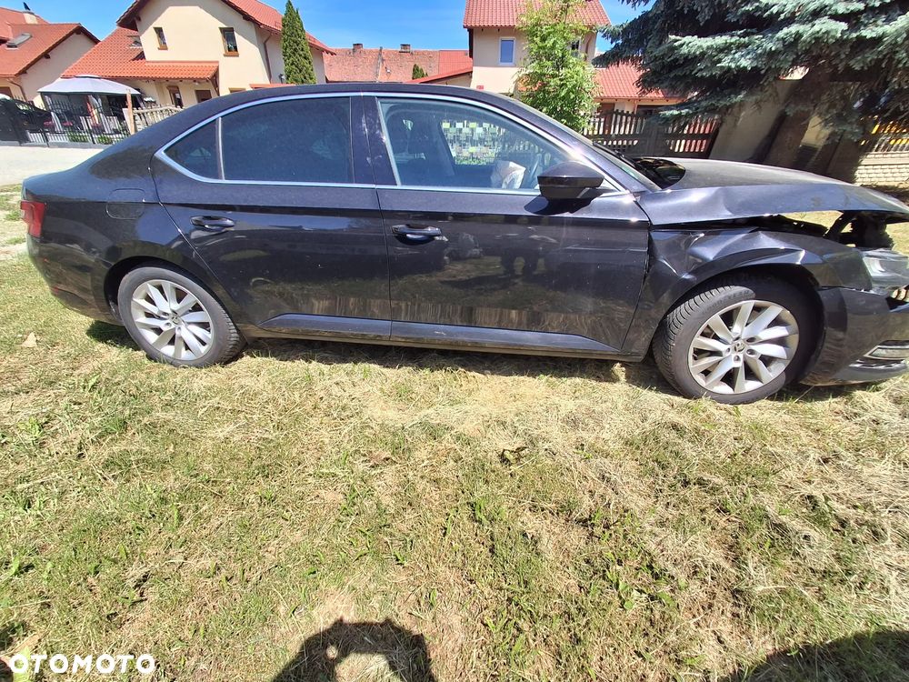 Skoda Superb 2.0 TSI 4x4 Ambition DSG - 4