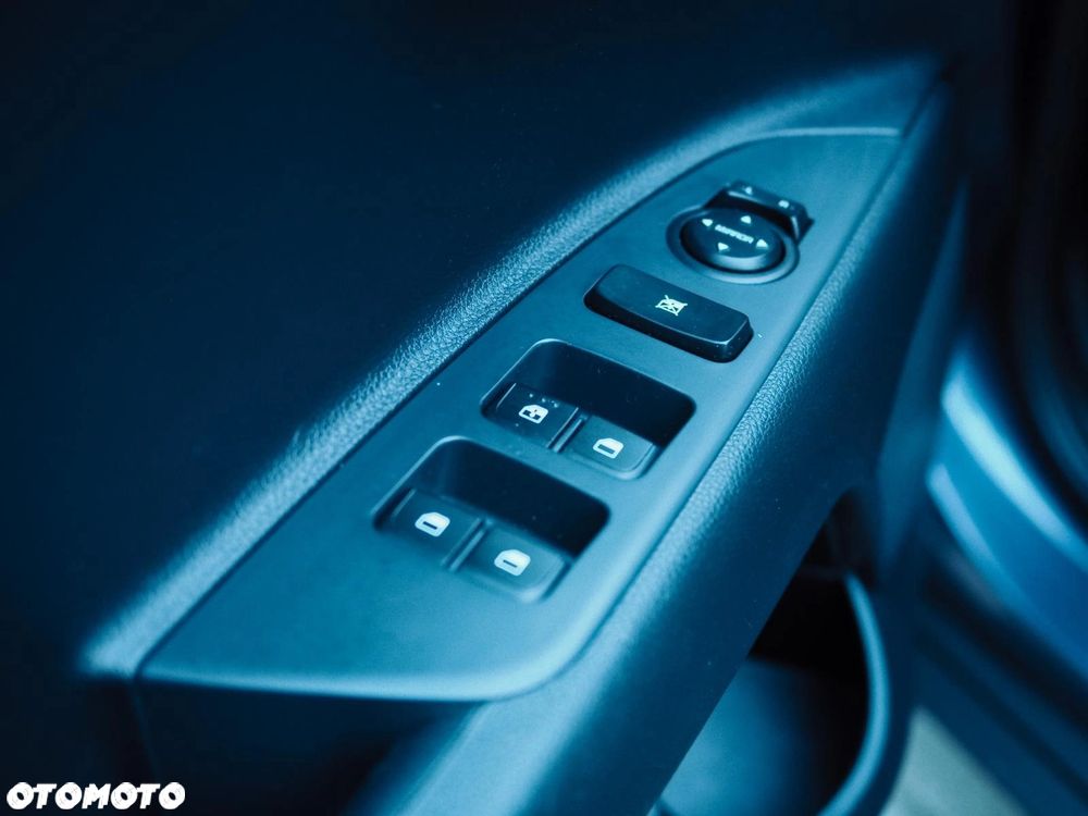 Kia Stonic - 16