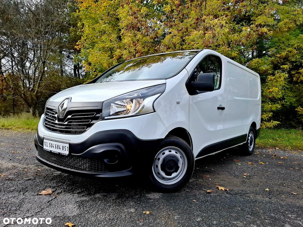 Renault TRAFIC VAT-1*KLIMATYZACJA*PEŁEN BLASZAK ! 3-OSOBOWY BEZ Ad Blue - 4