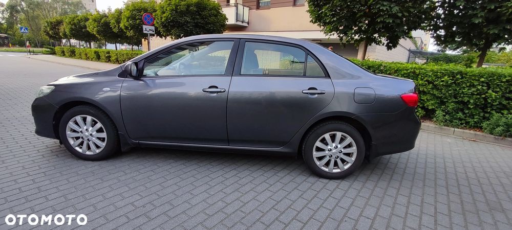 Toyota Corolla 1.6 VVT-i Luna - 7