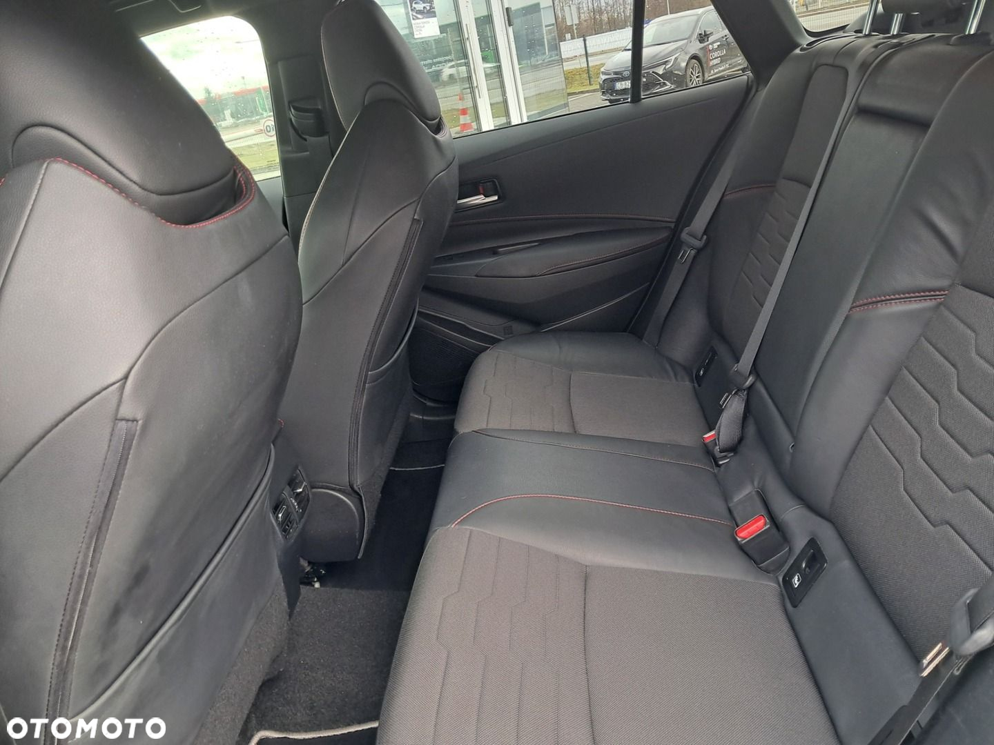 Toyota Corolla - 15