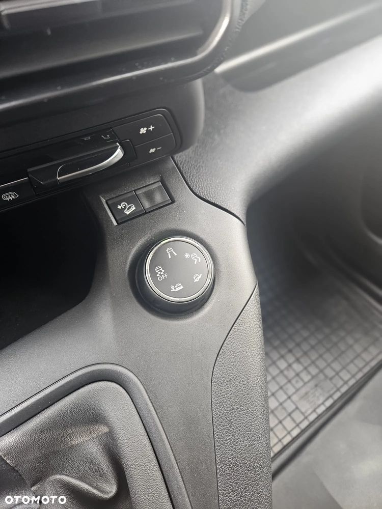 Peugeot Partner - 10