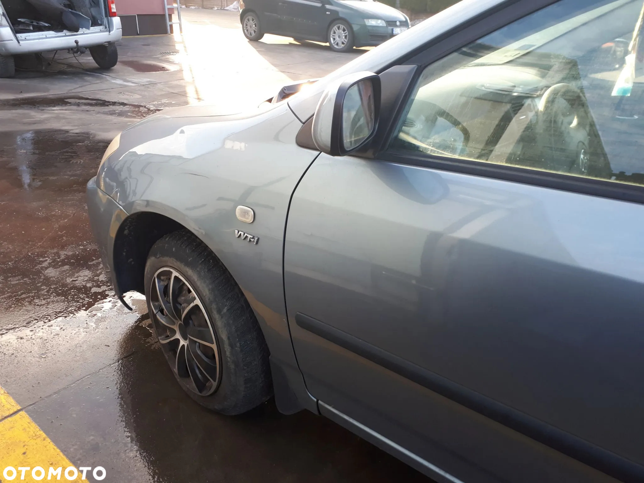 TOYOTA COROLLA E12 3D 1.4 16V 01-04 KLAPKA WLEWU PALIWA 8Q3 - 12