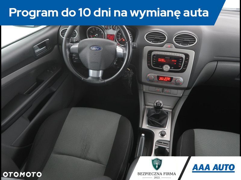 Ford Focus - 8
