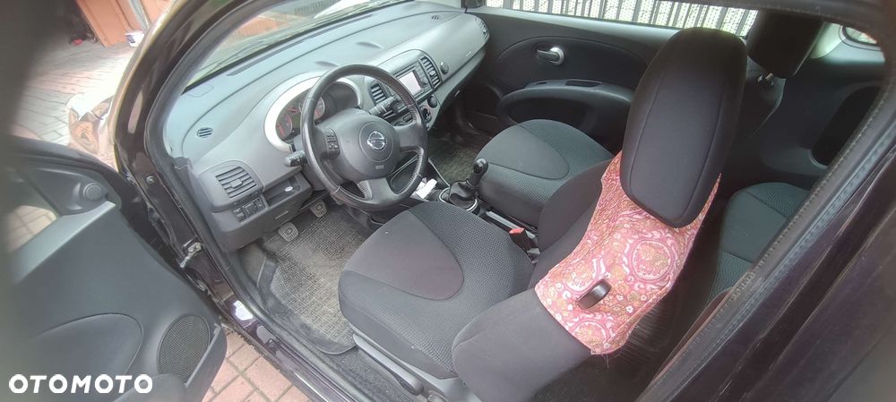 Nissan Micra - 4