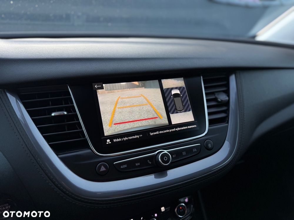 Opel Grandland X 2.0 D Start/Stop Automatik Design Line - 24