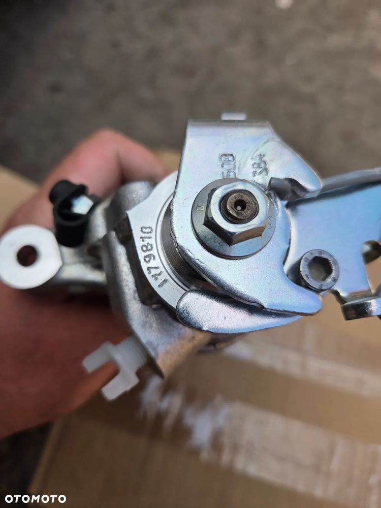 Zacisk hamulcowy prawy tył tylny Peugeot 207 4400T1 Bosch - 7