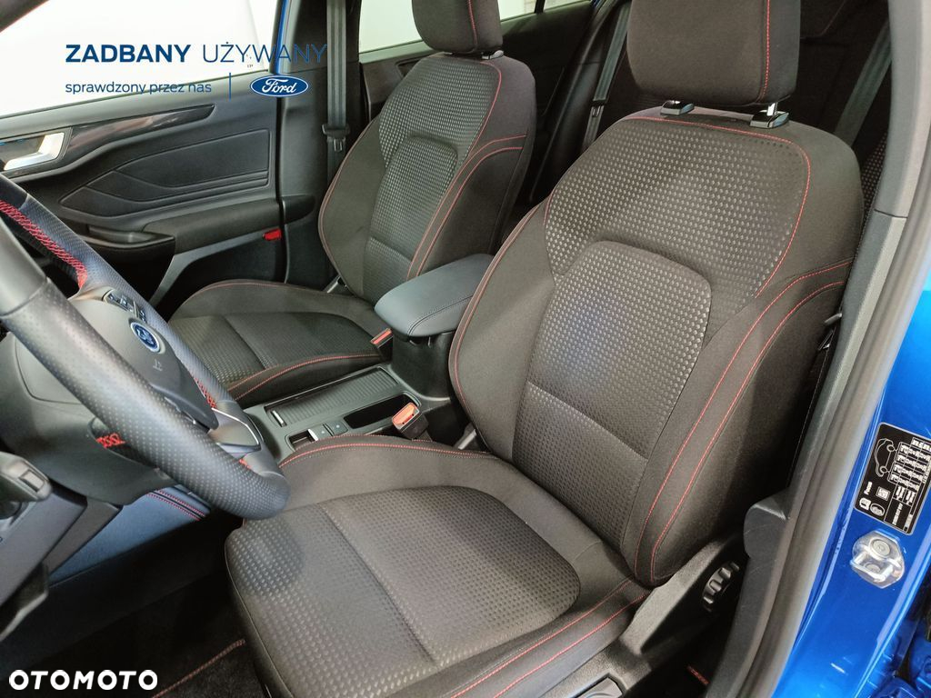 Ford Focus 1.0 EcoBoost ST-Line X - 11
