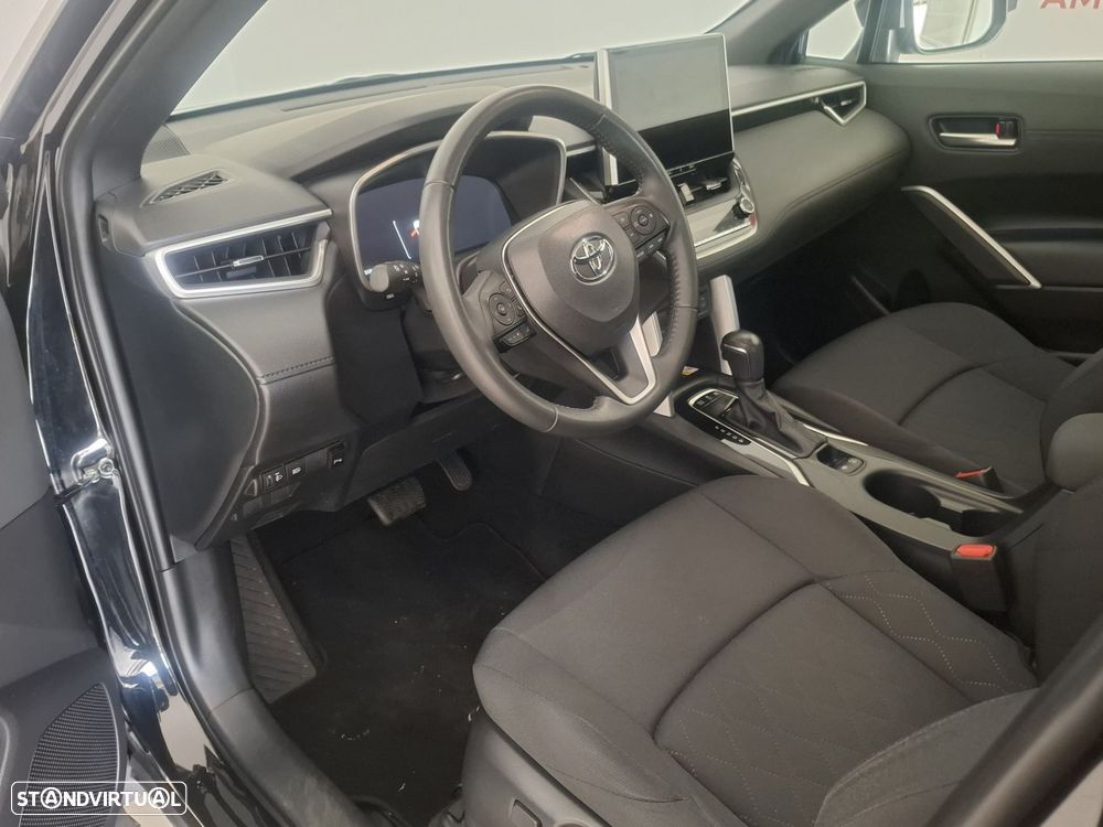 Toyota Corolla Cross 2.0 Hybrid Exclusive - 8