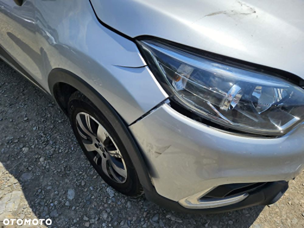 Renault Captur - 22