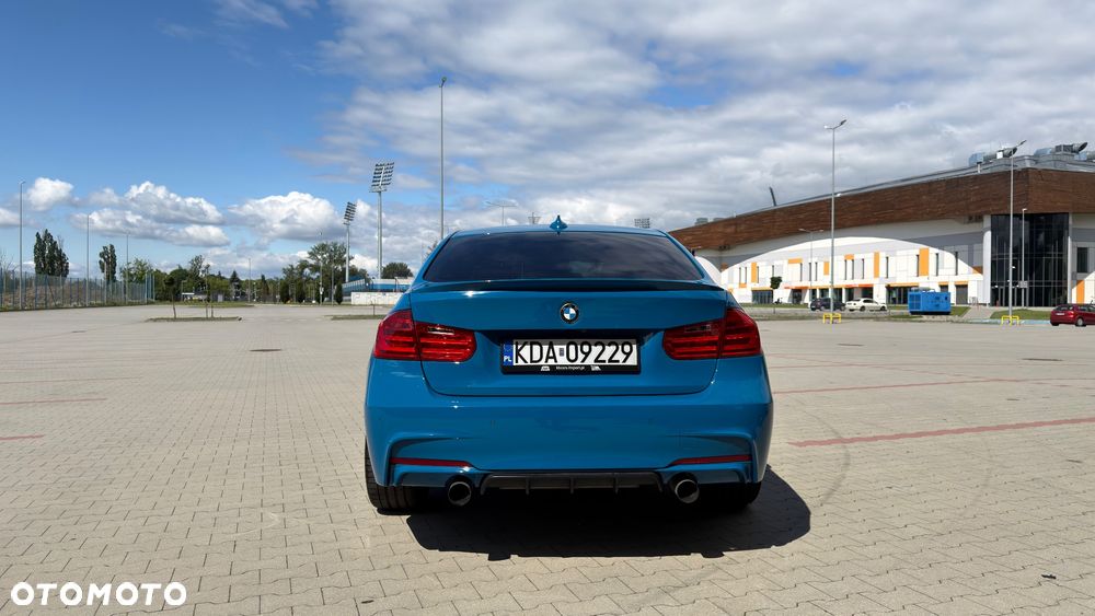 BMW Seria 3 335i xDrive Sport-Aut - 5