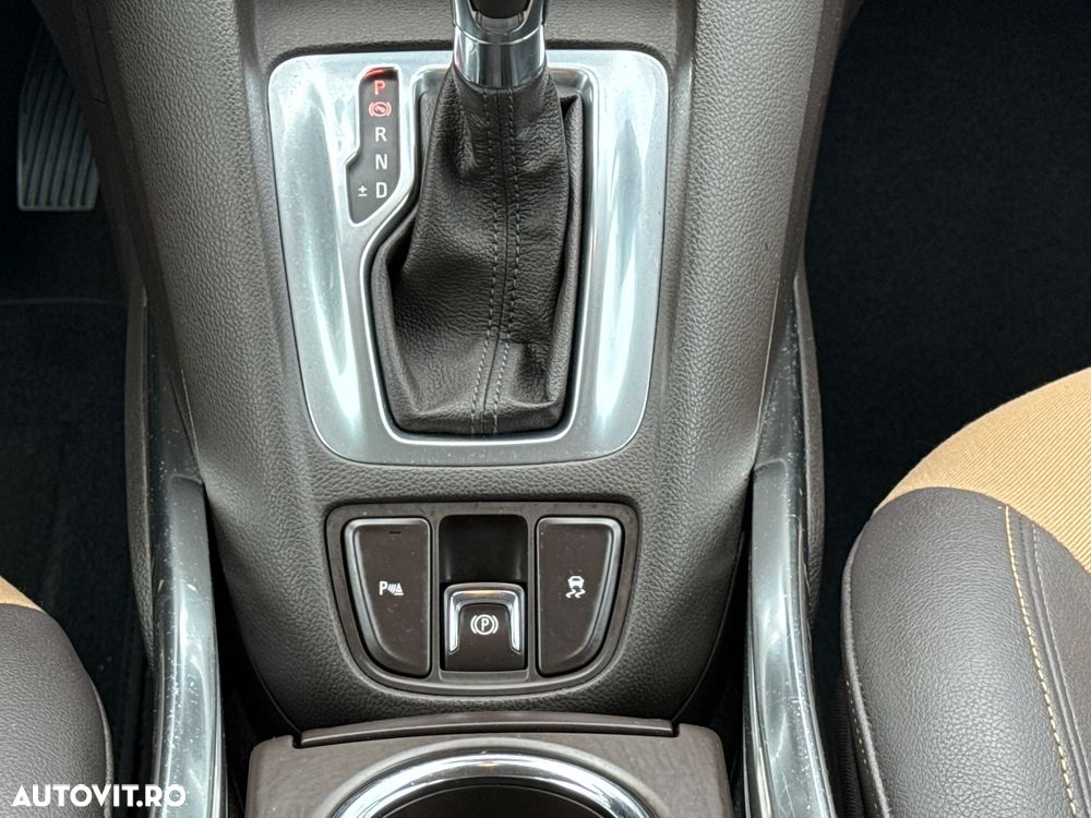 Opel Zafira Tourer 2.0 CDTI ECOTEC Cosmo Aut. - 18