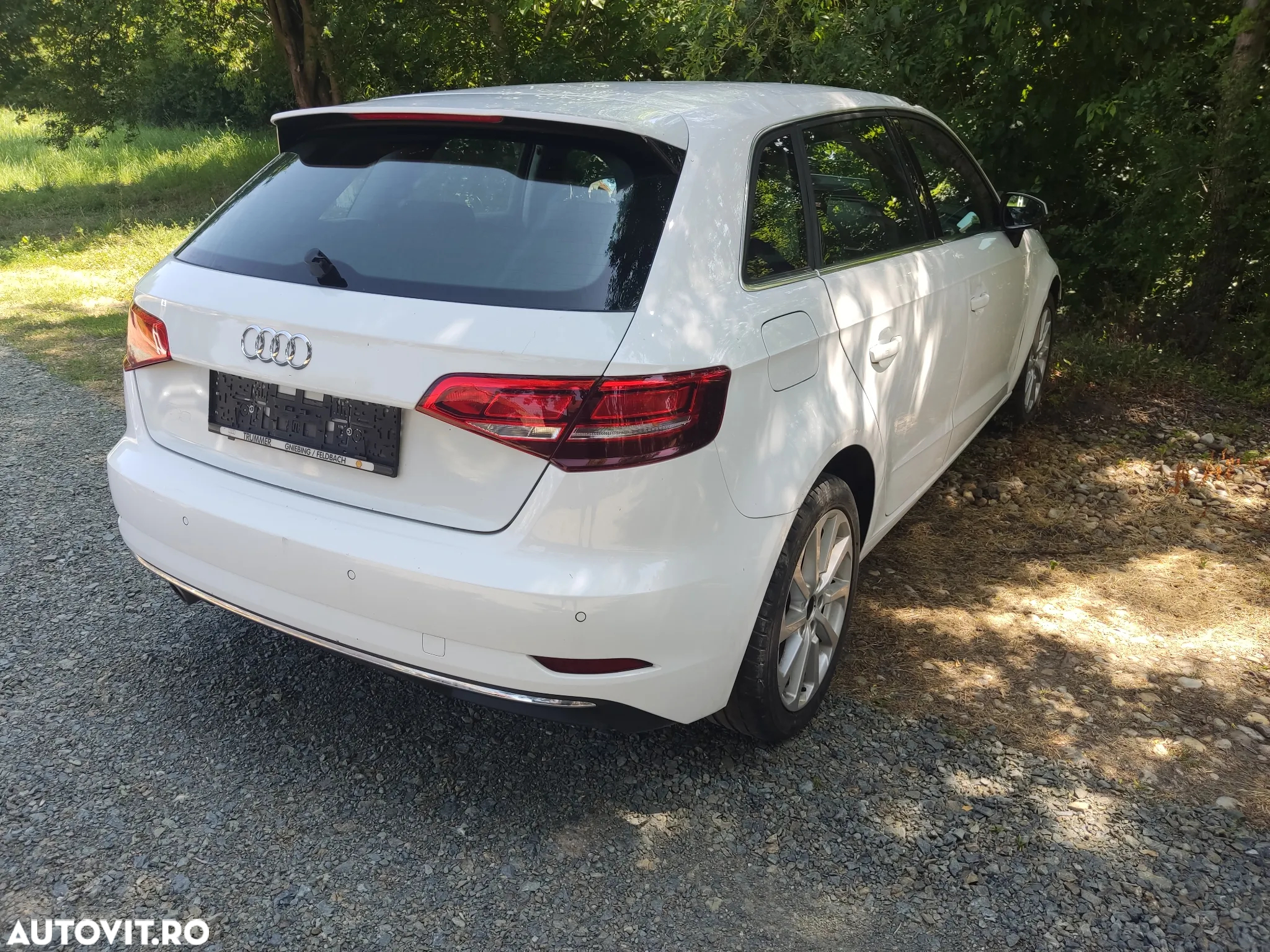 Audi A3 Sportback 1.0 30 TFSI Design - 8