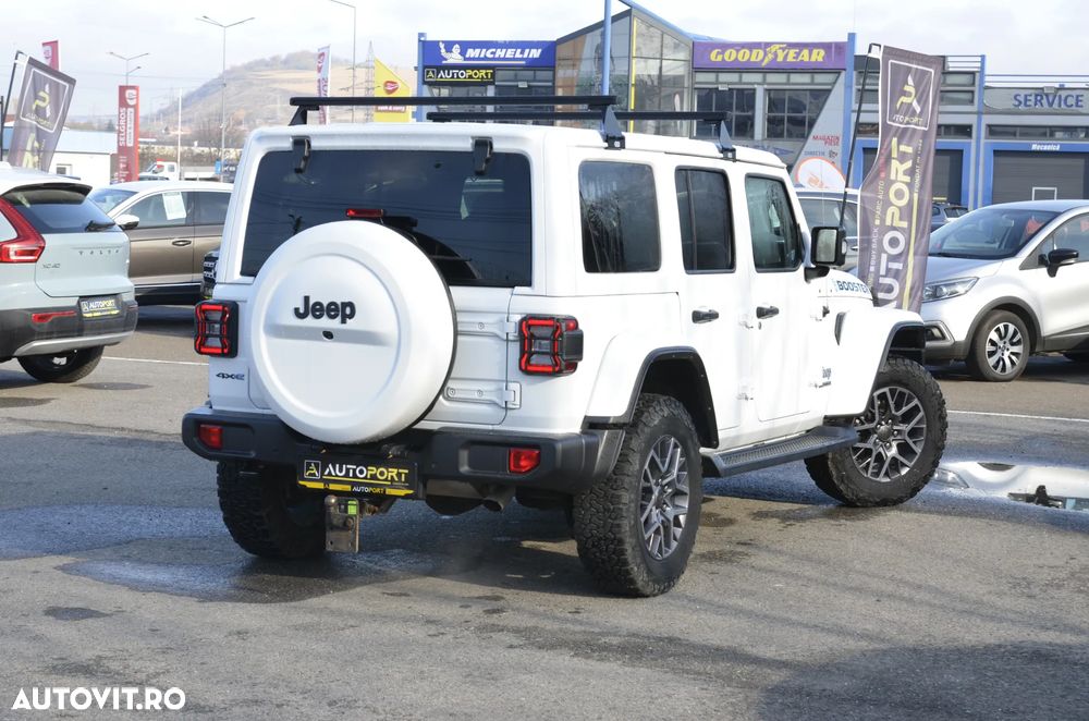 Jeep Wrangler - 7