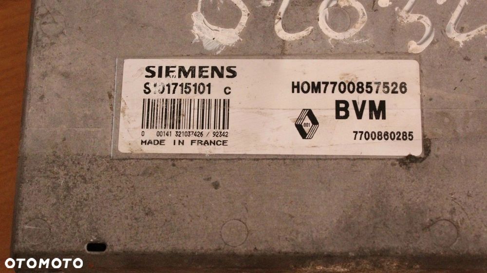 Komputer RENAULT 19 HOM7700857526 S101715101 - 2
