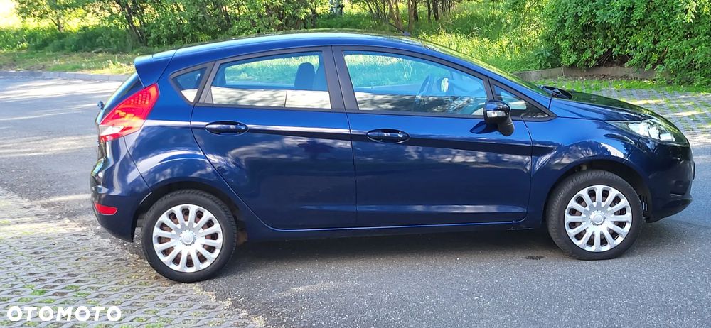 Ford Fiesta 1.25 Ambiente - 9
