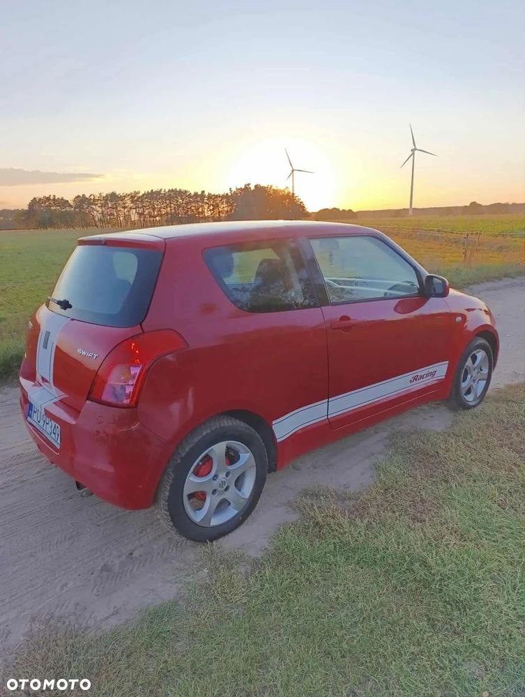 Suzuki Swift - 3