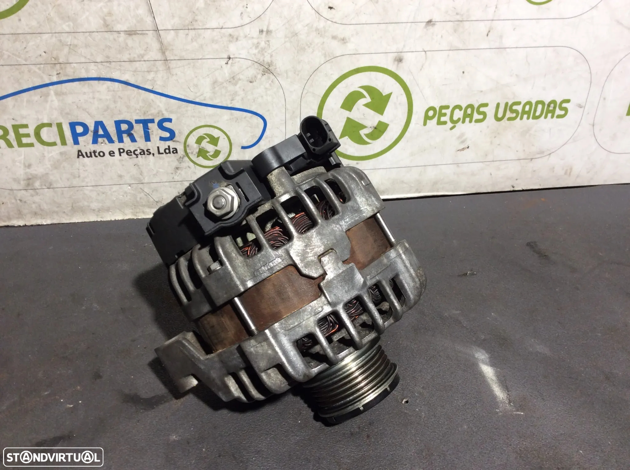 Alternador Volvo V40 2.0D 2014 - 2